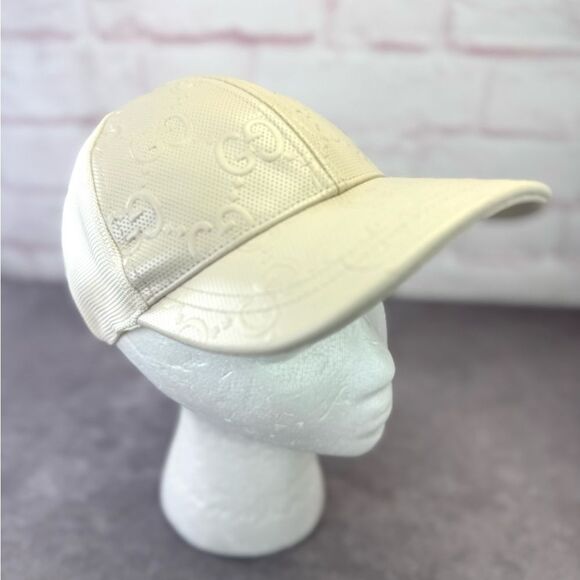 Gucci Embossed Mesh Gg Cream Cap Hat Medium - Picture 2 of 13